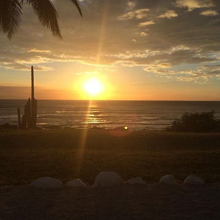 Hotel Iguanazul Playa Junquillal 外观 照片
