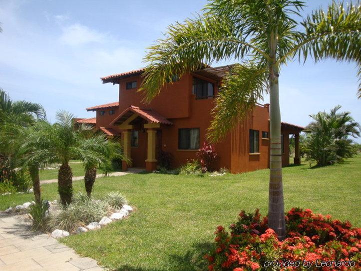 Hotel Iguanazul Playa Junquillal 外观 照片